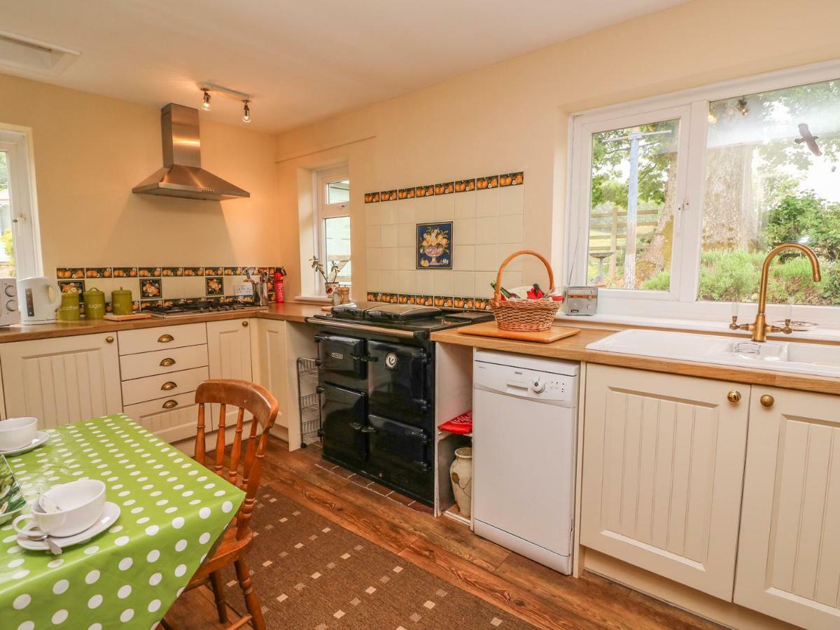 Penlone Cottage Рейъдър Екстериор снимка