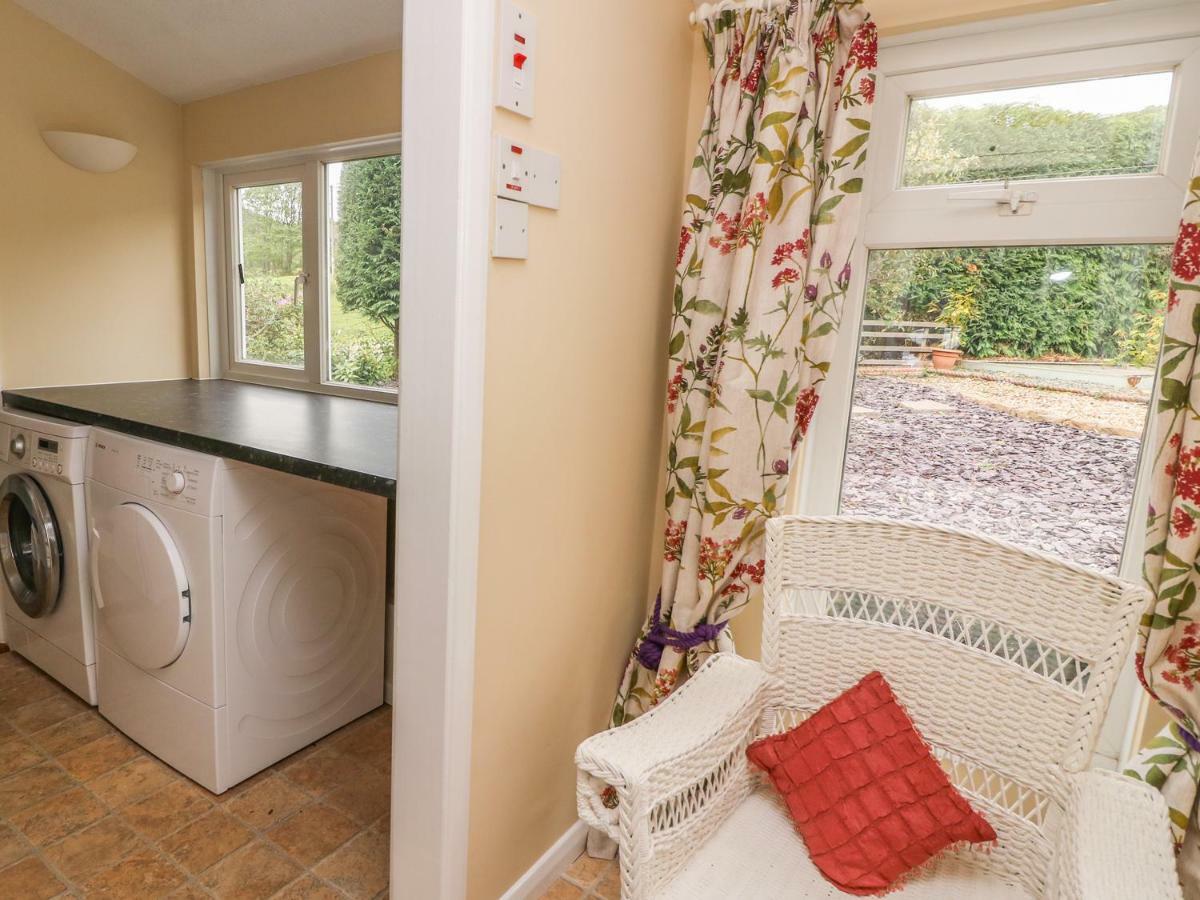 Penlone Cottage Рейъдър Екстериор снимка